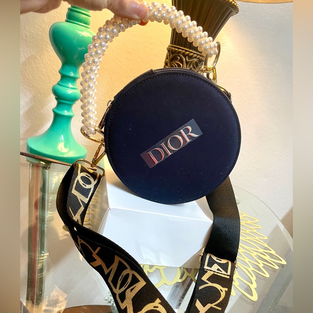 Dior - Picture 2 of 9